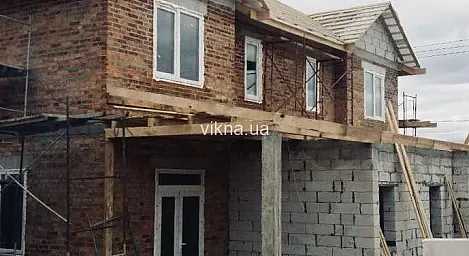 Вікна та пластикові двері Koning для таунхауса - головне фото